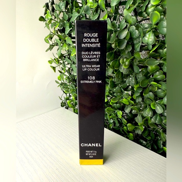 NEW CHANEL Rouge Double Intensité Lip Colour - Extremely Pink - Picture 1 of 3